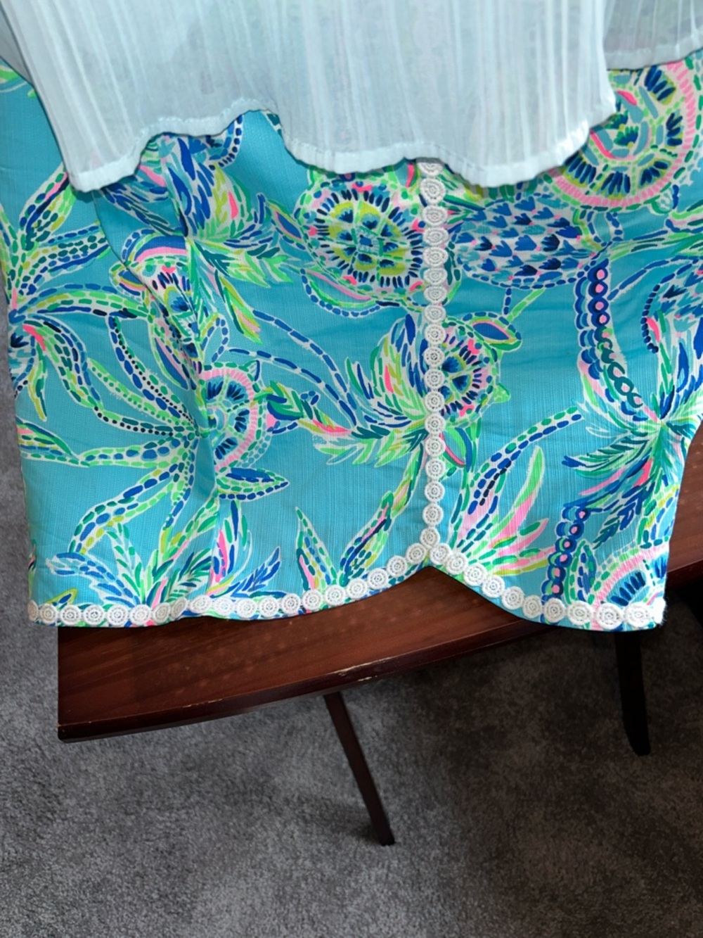 Lilly Pulitzer NWT Patty SKORT Bermuda Blue Size 6 vibrant floral pattern - Picture 2 of 7